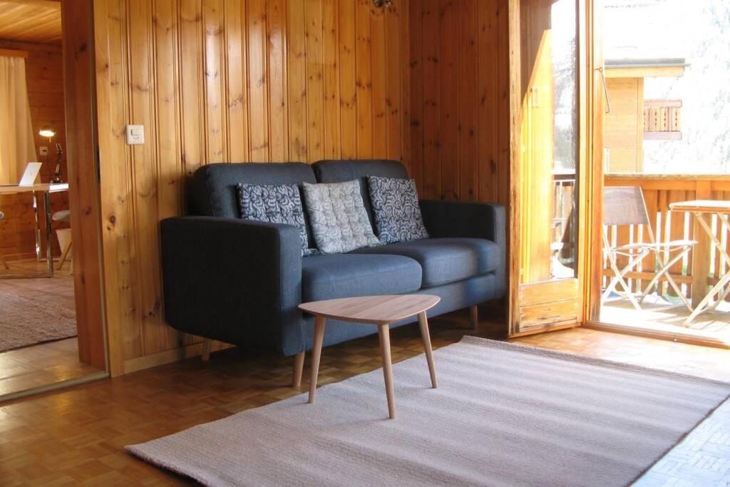 Alpia 26 - Zwei Zimmerwohnung In Traditionellem Walliser Haus Gasenried Екстер'єр фото